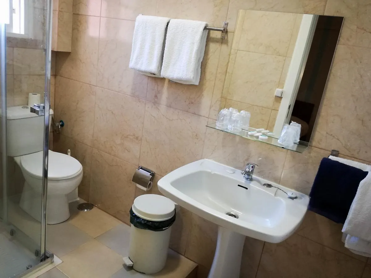 Residencial Lord Hotel Lisbon Guest house