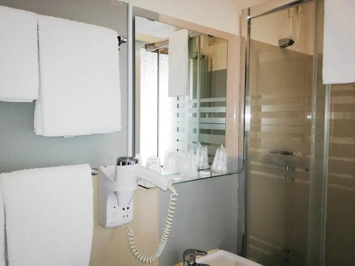 Residencial Lord Hotel Lisbon 3*,