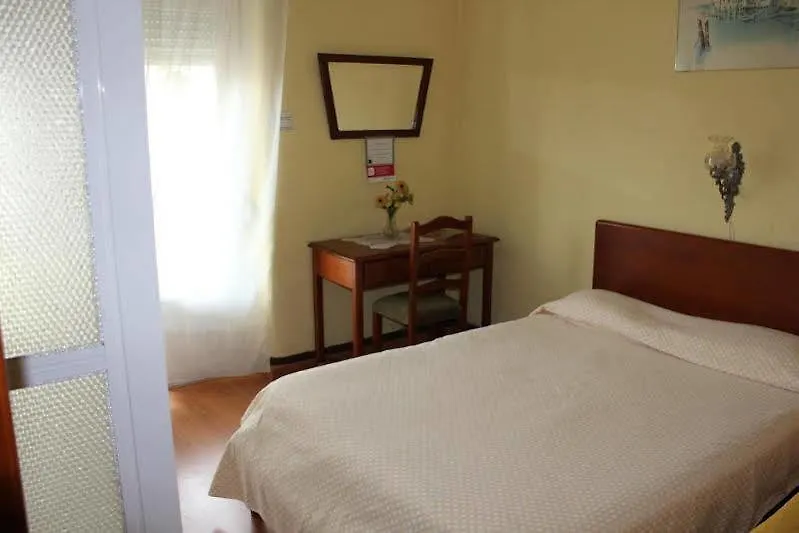 Residencial Lord Hotel Lisbon 3*,